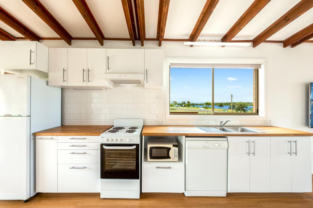 Отель South Coast Retreat Greenwell Point Экстерьер фото