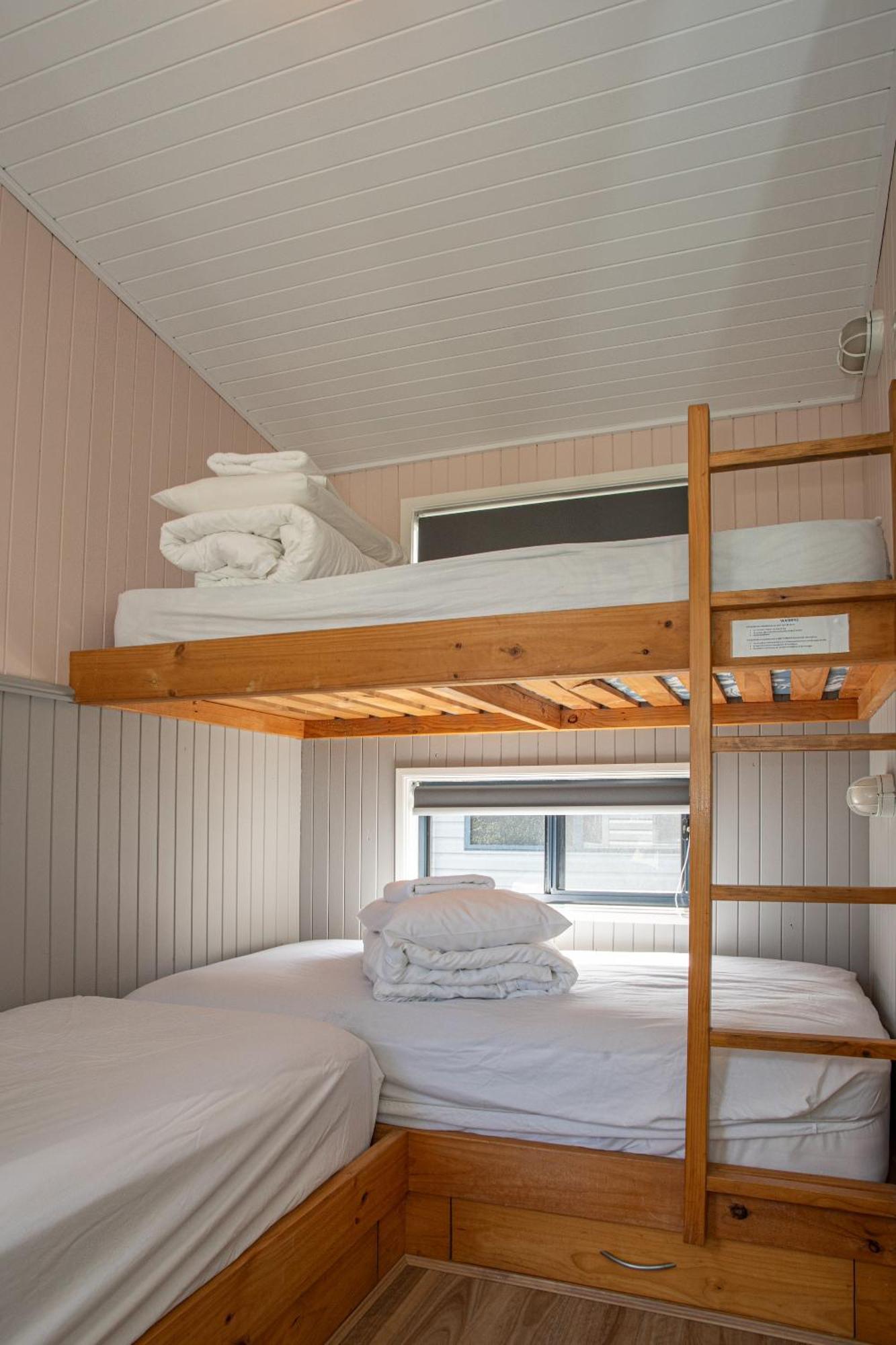 Отель South Coast Retreat Greenwell Point Экстерьер фото